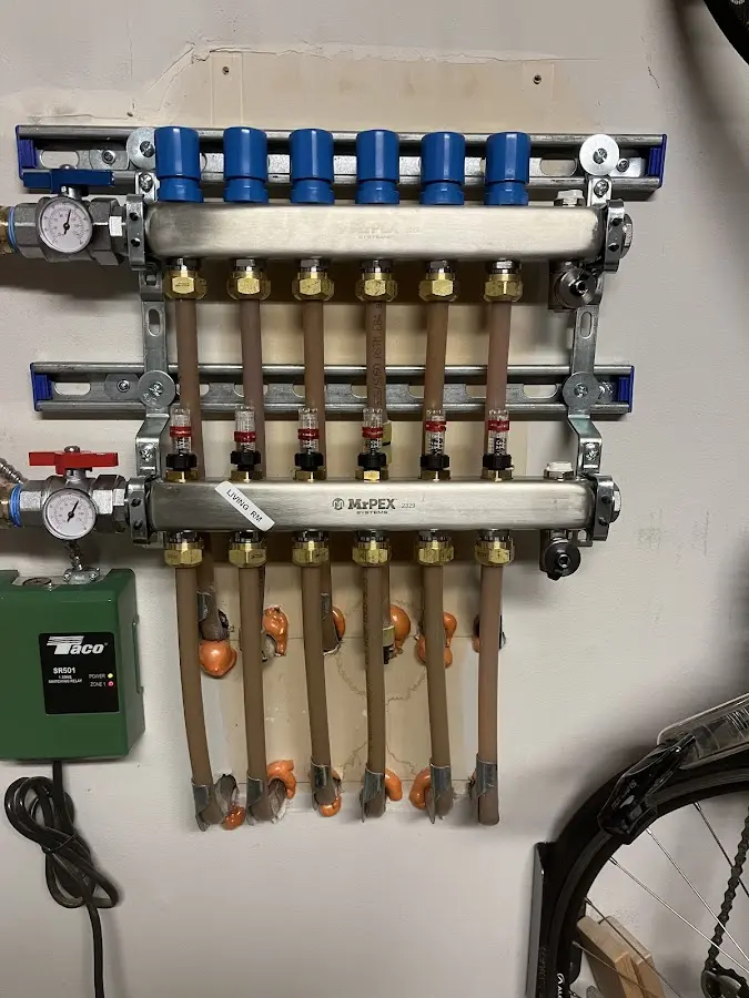 Plumber performing Leak Detection at a residential property in Woodinville